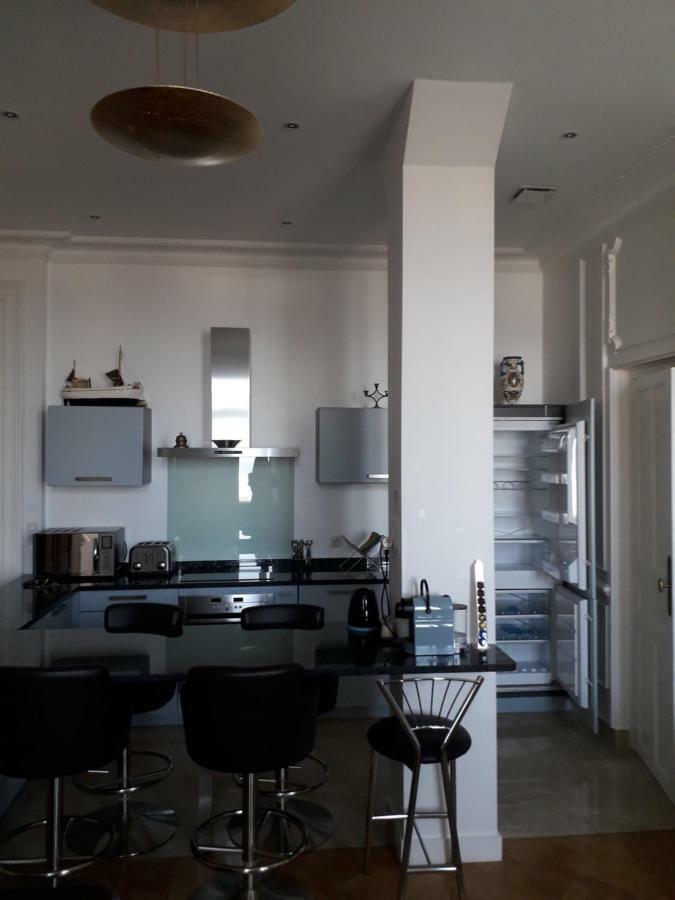 Residence Helianthe Biarritz Eksteriør billede